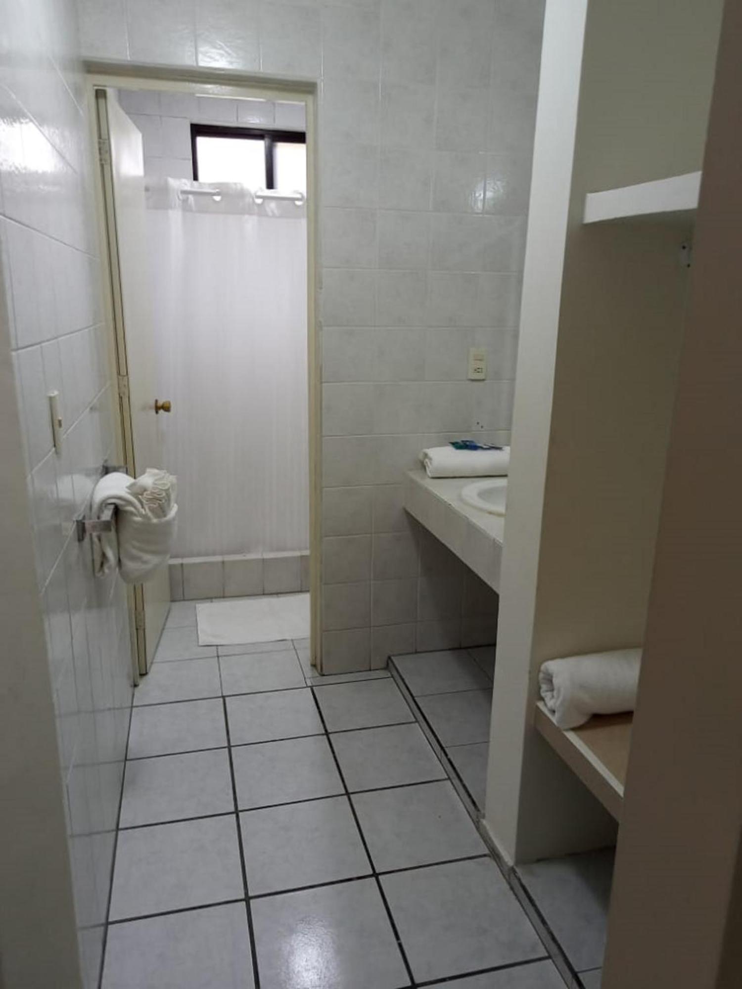 Hotel Gran Palmeiras Playa Chachalacas الغرفة الصورة