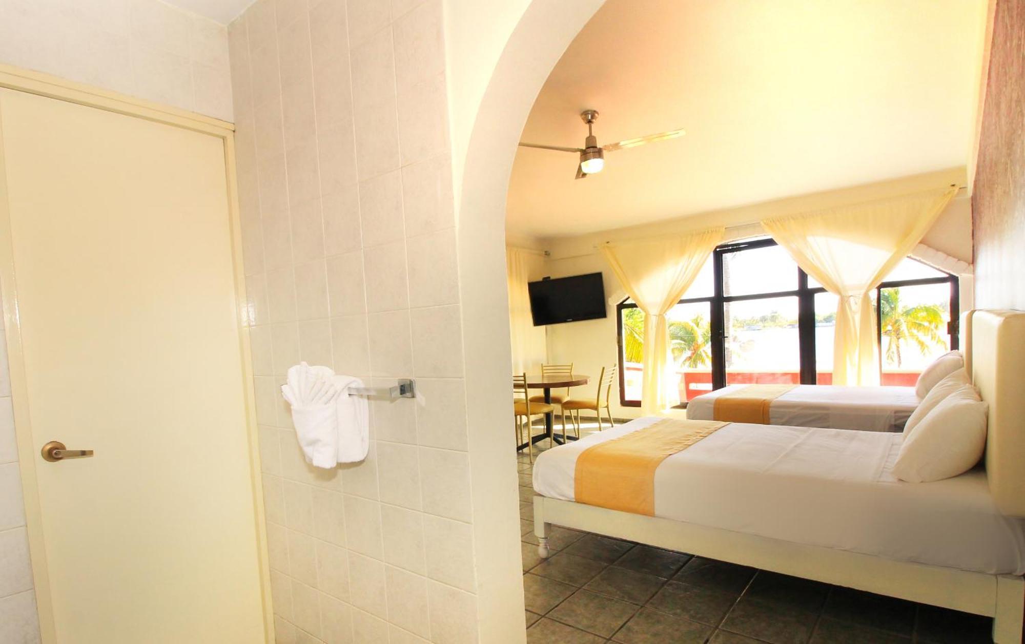 Hotel Gran Palmeiras Playa Chachalacas الغرفة الصورة
